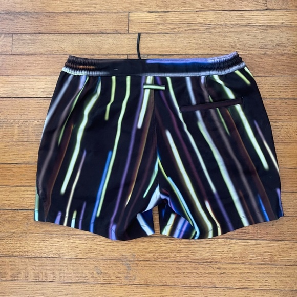 Good Man Brand "Flashing Lights" print swim trunk men's sz small striped - Picture 7 of 8